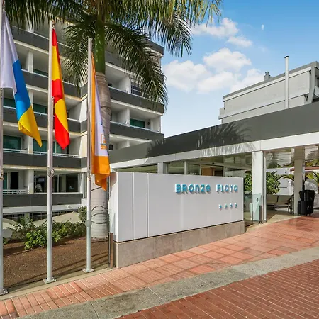 Golden Sands Pool Appartement